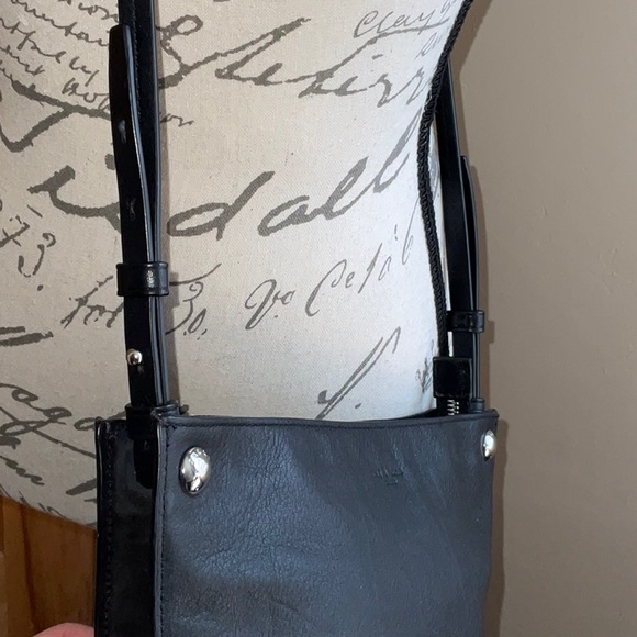 Like new Rag & Bone Black Compass Crossbody Bag or Clutch w/ Cards & dust bag! - Picture 7 of 13